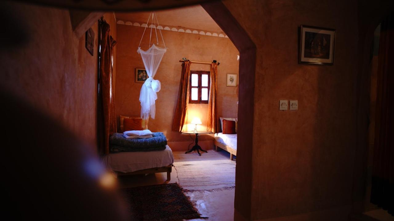 Отель Kasbah Tigmi El Janoub Айт-Бен-Хадду Экстерьер фото