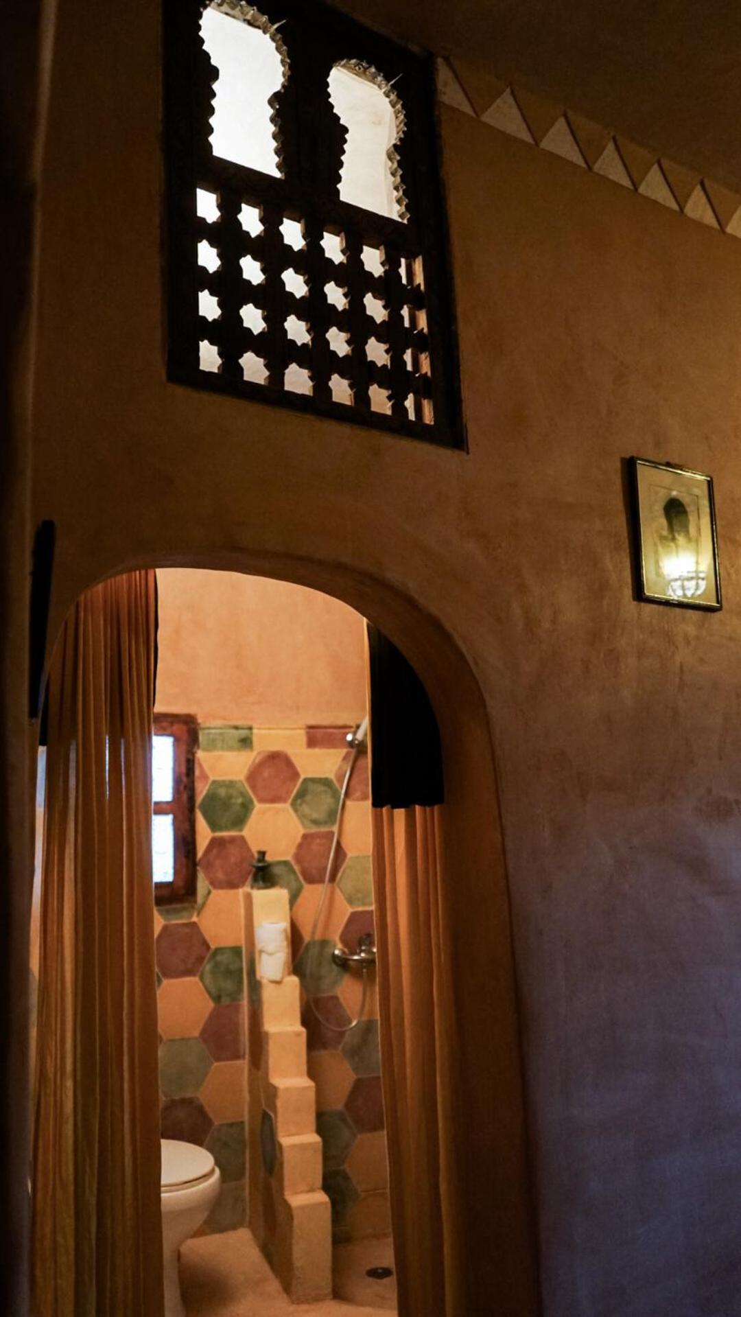 Отель Kasbah Tigmi El Janoub Айт-Бен-Хадду Экстерьер фото