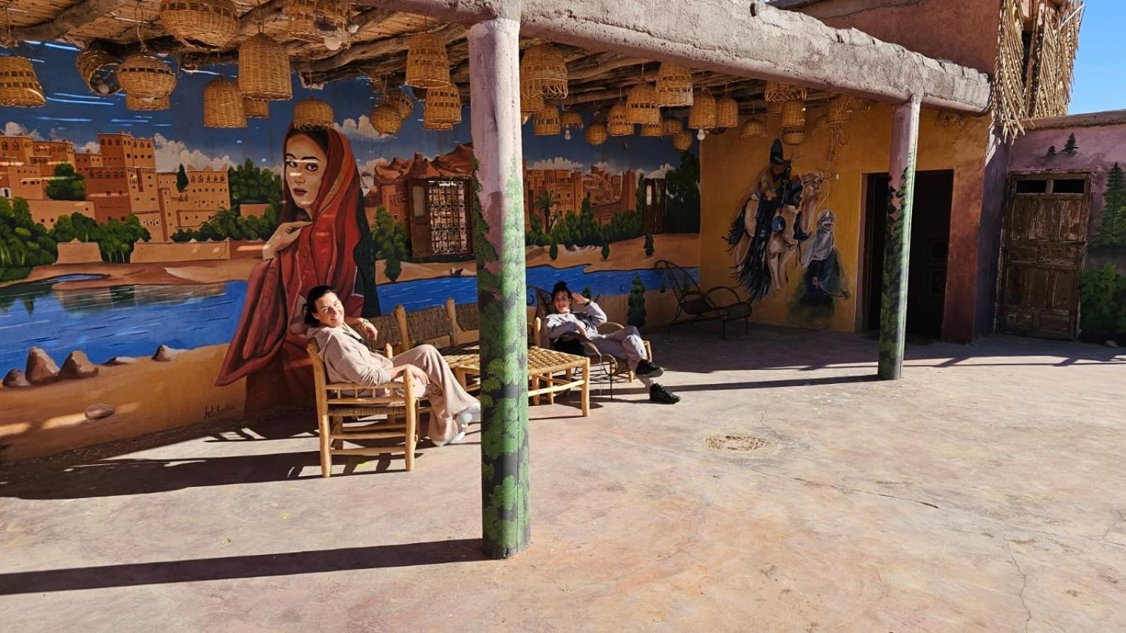 Отель Kasbah Tigmi El Janoub Айт-Бен-Хадду Экстерьер фото